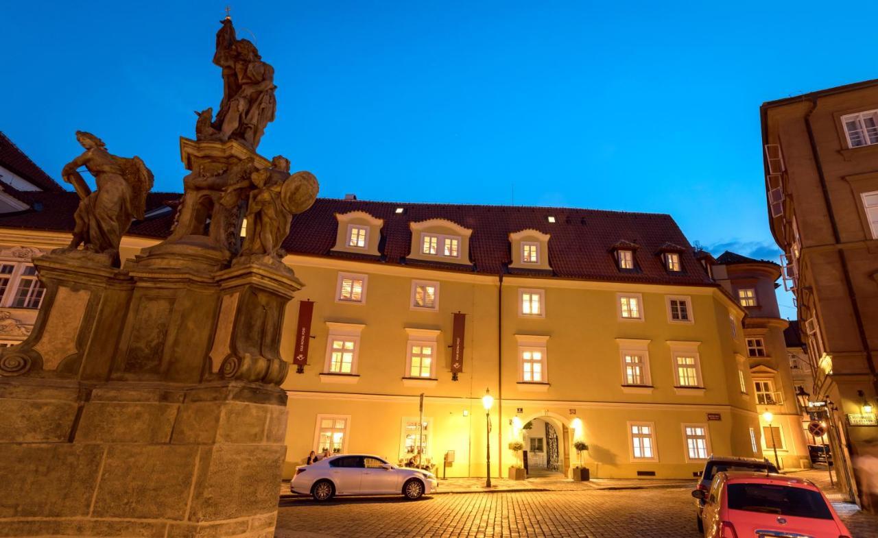 Old Royal Post Hotel Prague Exterior photo